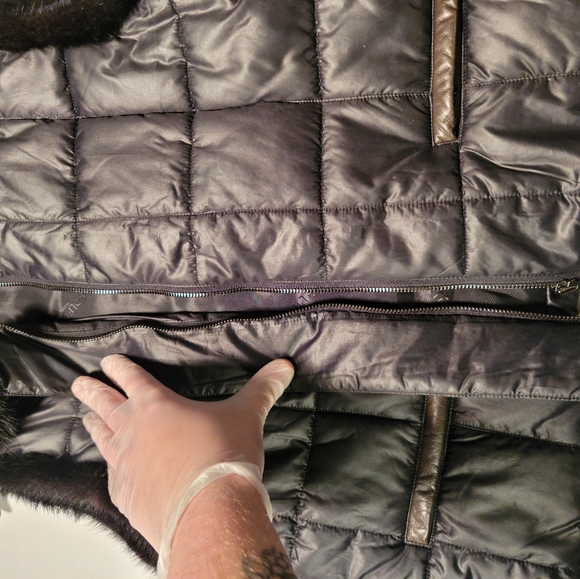 Rolf Schulte sleeveless mink vest - Picture 5 of 10